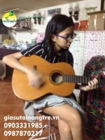 Cần liên hệ gia sư dạy đàn Guitar tại nhà